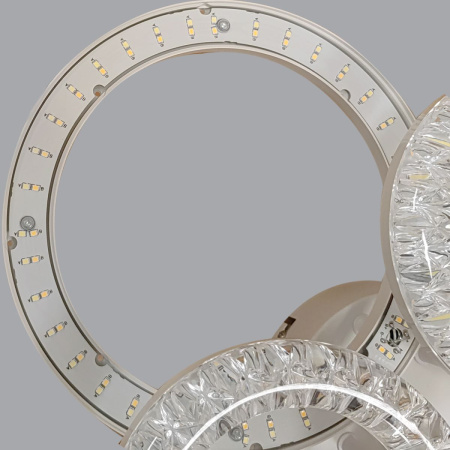 Потолочная люстра Reluce 09847-0.3-4+4A WH