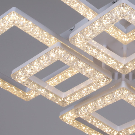 Потолочная люстра Reluce 88120-0.3-4+4C WH