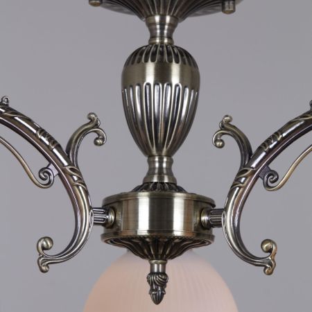 Потолочная люстра Reluce 19018-0.3-03