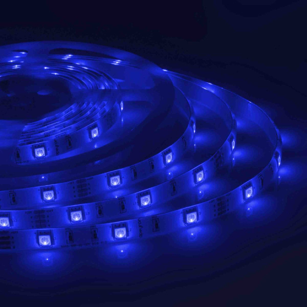 Светодиодная влагозащищенная лента Apeyron 12В 5050 7,2Вт/м RGB 5м IP65 00-41