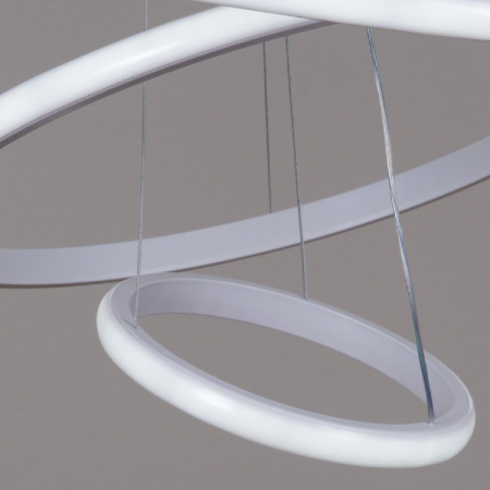 Подвесная люстра Reluce 99001-0.9-03D WH