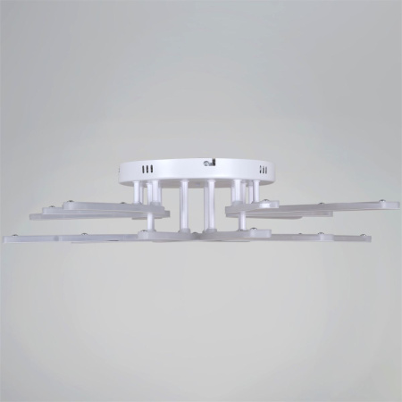 Потолочная люстра Reluce 59090-0.3-4+4 WH