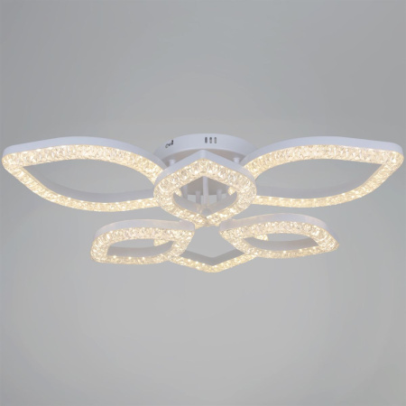 Потолочная люстра Reluce 28120-0.3-3+3C WH