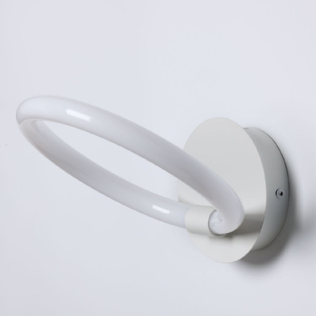 Настенный светильник De Markt Толедо 312024101