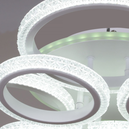 Потолочная люстра Reluce 06333-0.3-4+4A WH (RGB)