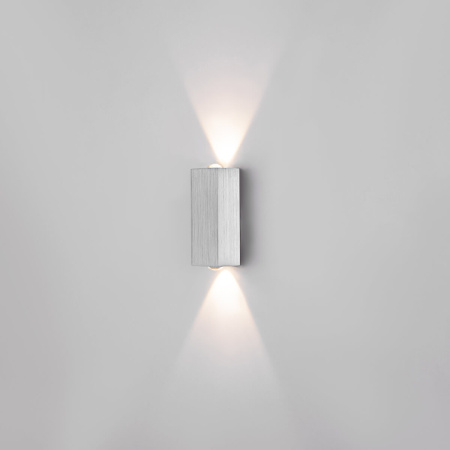 Уличный настенный светильник Elektrostandard Petite 4690389176838