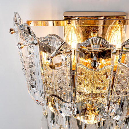 Настенный светильник Modelux ML.7085.320 GD