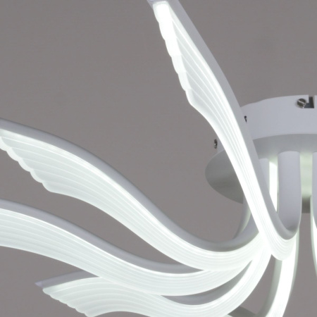 Потолочная люстра Reluce 35390-0.3-5+5 white