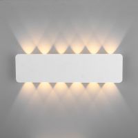 Настенный светодиодный светильник Eurosvet Angle 40139/1 LED белый