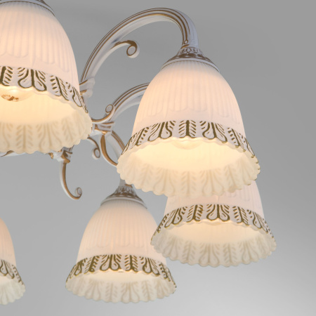 Потолочная люстра Eurosvet Campina 60107/8 белый с золотом