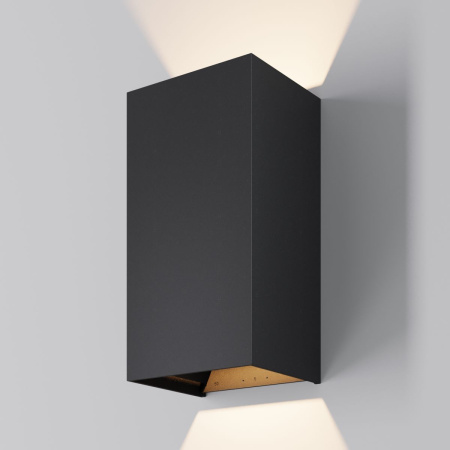 Уличный настенный светильник Maytoni Drape O525WL-L20B3K