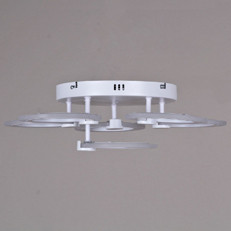 Потолочная люстра Reluce 09501-0.3-5+1 WH