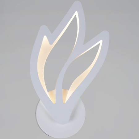 Настенный светильник Reluce 09862-0.2-01 WH