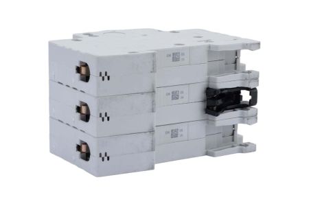 Автоматический выключатель ABB SH203 3-полюсный C50 6кА