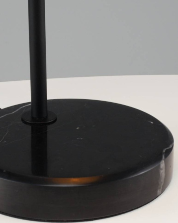 Настольная лампа Moderli Omaha V11594-1T