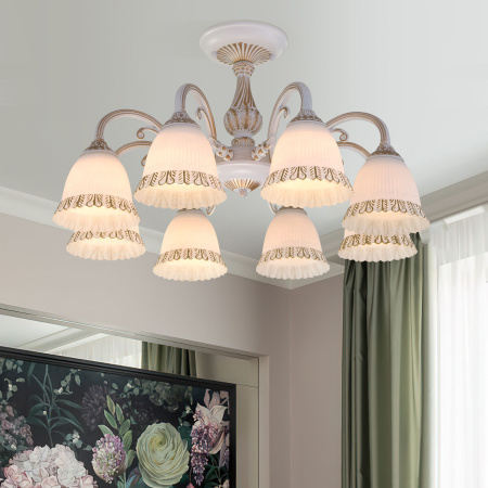 Потолочная люстра Eurosvet Campina 60107/8 белый с золотом