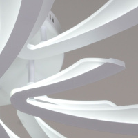 Потолочная люстра Reluce 59090-0.3-4+4 WH