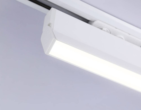 Трековый однофазный светильник Ambrella Light Track System GL6806