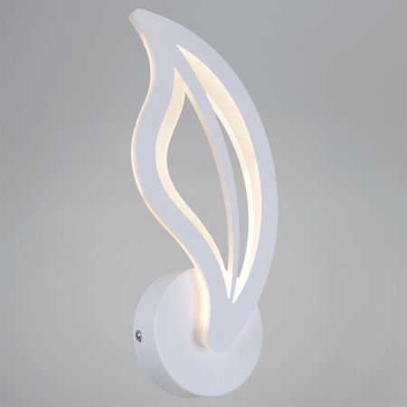 Настенный светильник Reluce 81990-0.2-01 WH