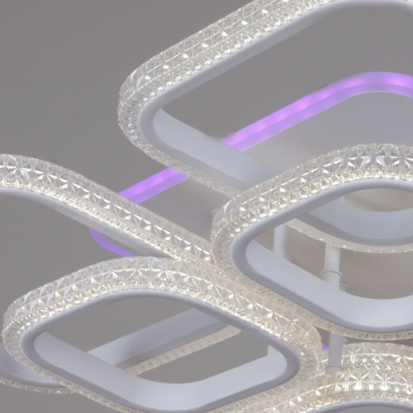 Потолочная люстра Reluce 06335-0.3-4+4B WH (RGB)