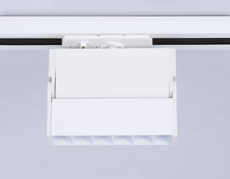 Трековый однофазный светильник Ambrella Light Track System GL6811