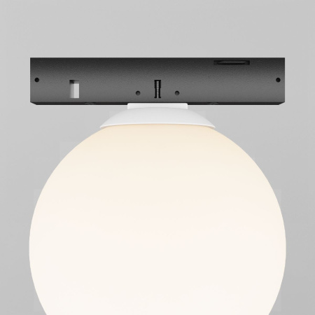 Трековый магнитный светильник Maytoni Luna TR185-1-3W3K-B