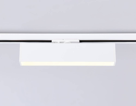 Трековый однофазный светильник Ambrella Light Track System GL6761