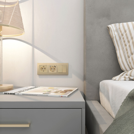 Рамка Werkel Aluminium на 3 поста шампань алюминий W0031711