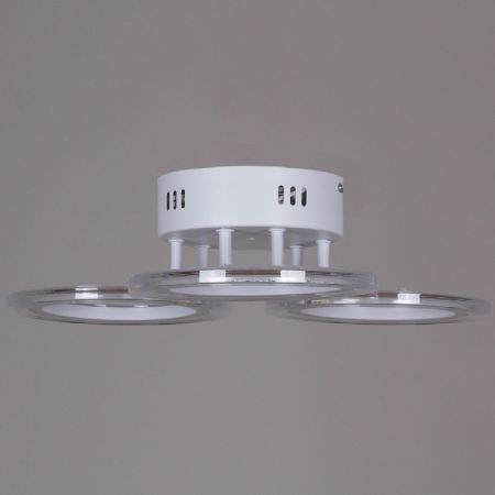Потолочная люстра Reluce 09812-3.3-03A WH
