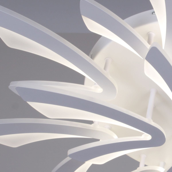 Потолочная люстра Reluce 59090-0.3-8+4 WH