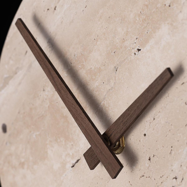 Настенный светильник с часами Citilux Mares CL246015