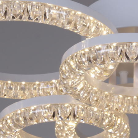 Потолочная люстра Reluce 09847-0.3-3+3A WH