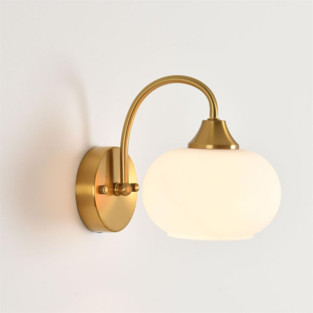 Бра Lumion Moderni Larina 8323/1W