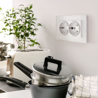 Рамка Favorit для двойной розетки белый стекло WL01-Frame-01-DBL Werkel