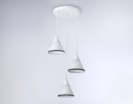Подвесная люстра Ambrella light Traditional Modern TR3167