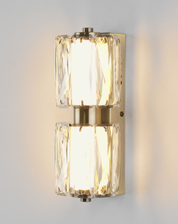 Настенный светильник Moderli Prismique V11711-WL