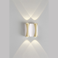 Уличный настенный светильник Crystal Lux CLT 022W2 WH-GO 4000K