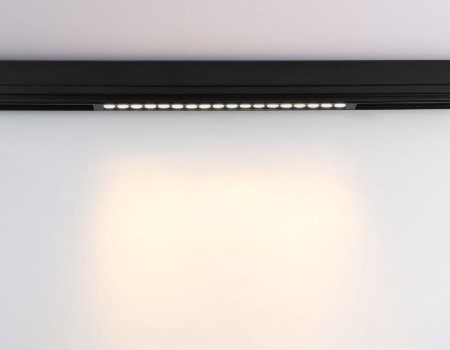 Трековый магнитный светильник Ambrella Light Magnetic 220V GL1314