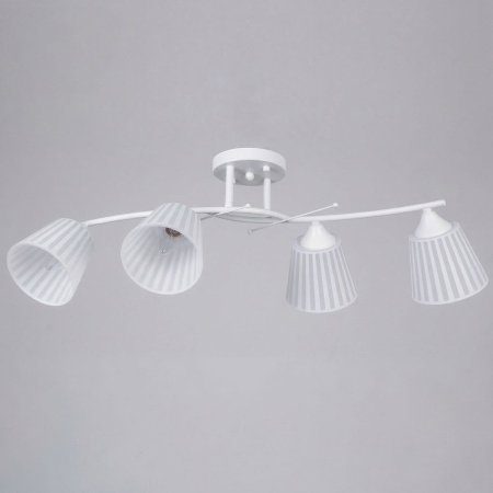Потолочная люстра Reluce 82460-0.3-04 WH