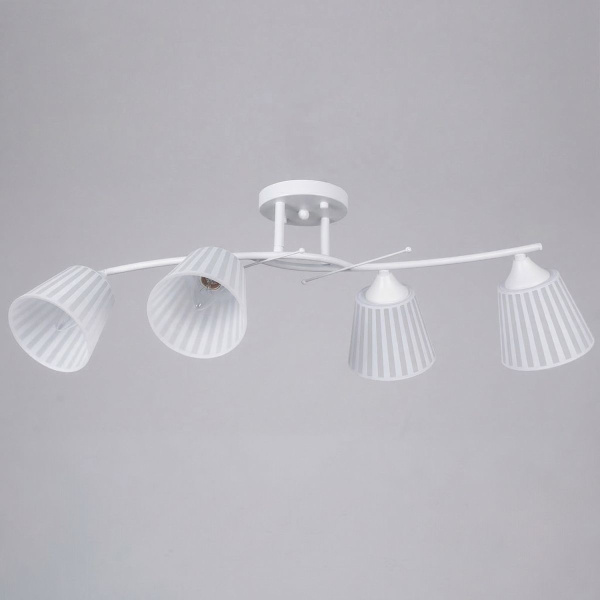 Потолочная люстра Reluce 82460-0.3-04 WH