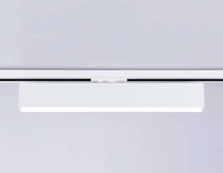 Трековый однофазный светильник Ambrella Light Track System GL6772
