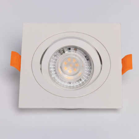 Встраиваемый светильник De Markt Прайм 850012601