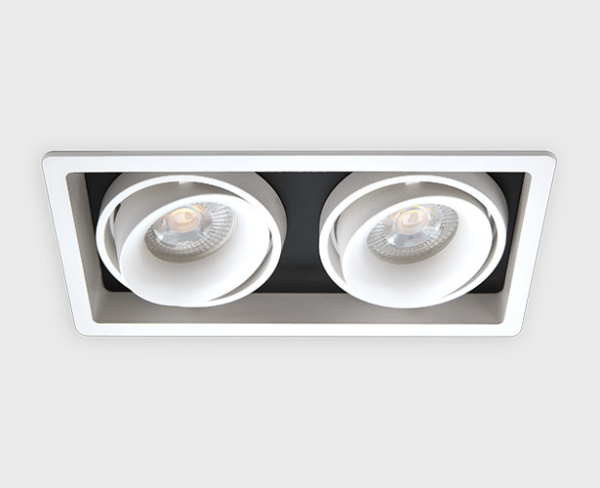 Встраиваемый светильник Italline DE-312 white