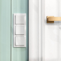 Рамка Snabb Basic на 3 поста белый WL03-Frame-03 Werkel