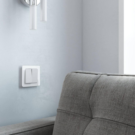 Рамка на 1 пост Acrylic белый W0012701 Werkel