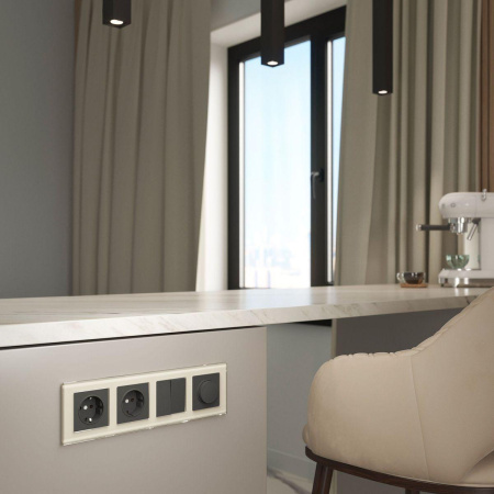 Рамка на 4 поста (молочный, стекло) W0041141 Werkel