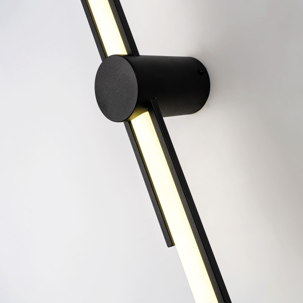 Настенный светильник Modelux ML.726.600 BK