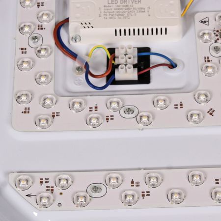 Потолочный светодиодный светильник Reluce 70001-0.5-400