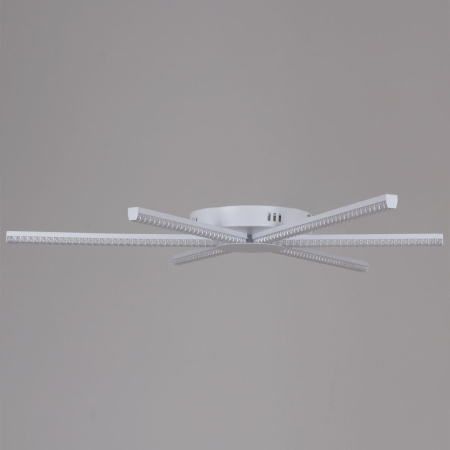 Потолочная люстра Reluce 06537-0.3-3+3 WH