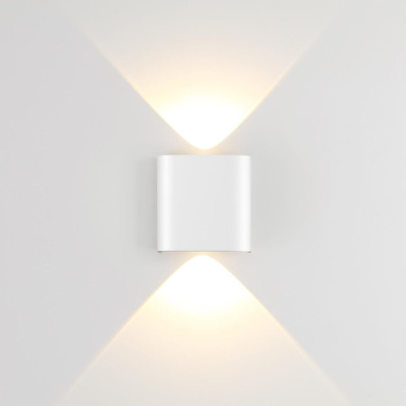 Настенный светильник Odeon Light Hightech Magnum 7192/2WL